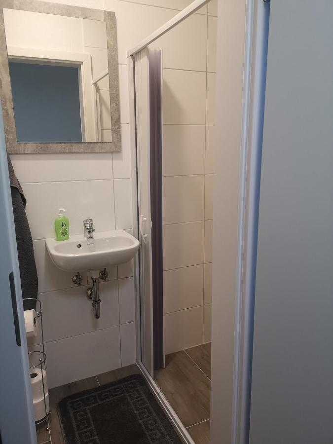 Chambre Simple avec Salle de Bains